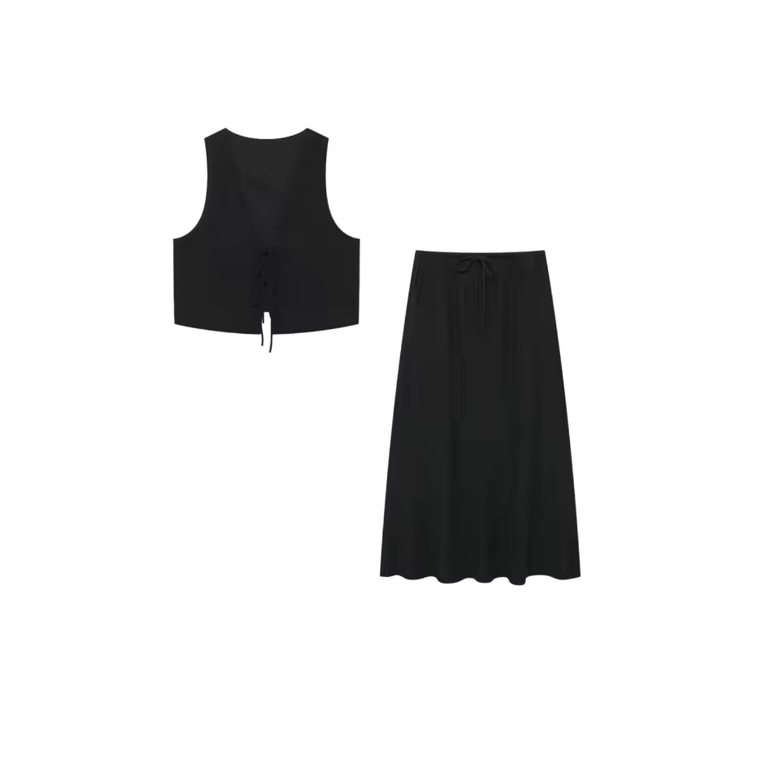 SONYA – Two-piece set with crop top & skirt